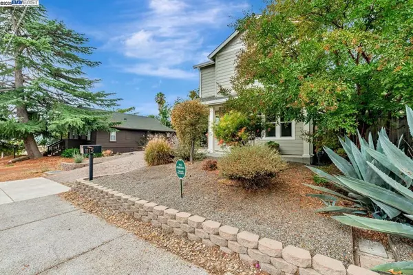 Martinez, CA 94553,1115 Vine Ave