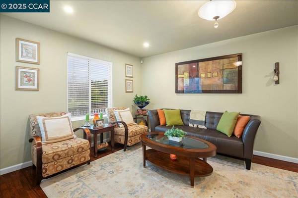 San Pablo, CA 94806,2996 Devon Way