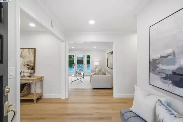 Fremont, CA 94536,38278 Alta Dr