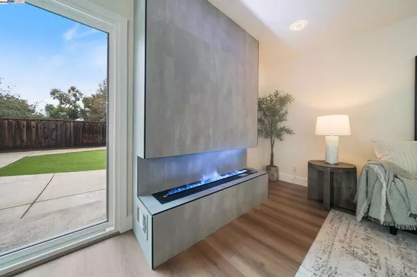 Union City, CA 94587,31314 San Andreas Dr