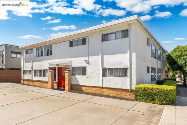 1728 Curtis St, Berkeley, CA 94702