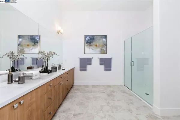 Fremont, CA 94539,45128 Warm Springs Blvd #105