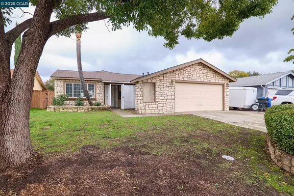 7827 Deer Meadow Dr, Sacramento, CA 95823