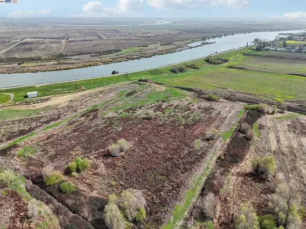 Isleton, CA 95641,0 Brannan Isle Rd