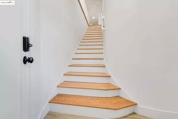 Oakland, CA 94607,1238 12Th St