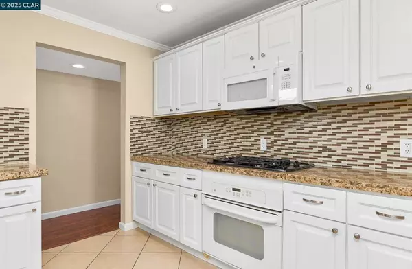 Sacramento, CA 95832,7609 22Nd St