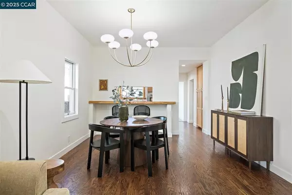 Berkeley, CA 94702,2703 Mathews St