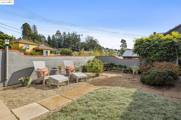 Kensington, CA 94708,256 Cambridge Ave