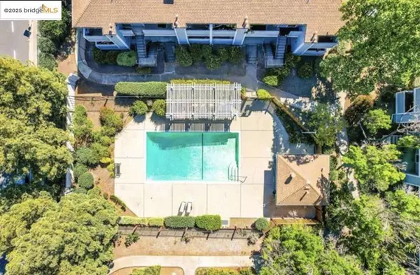 Hayward, CA 94544,29621 Red Oak Ct #6