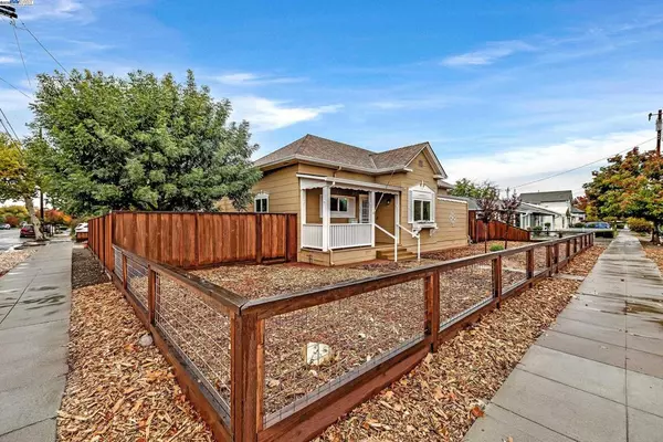 Livermore, CA 94550,589 S M St