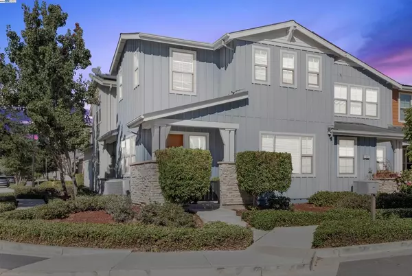 Livermore, CA 94551,570 Sandalwood Dr