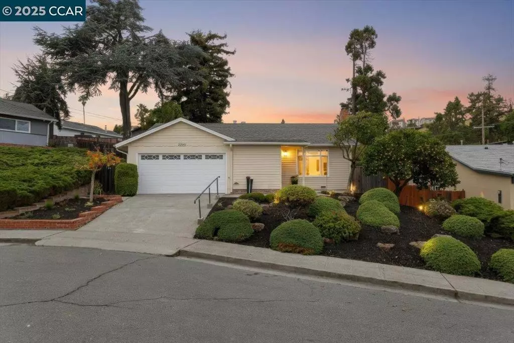 Castro Valley, CA 94546,2326 Bramble Ct