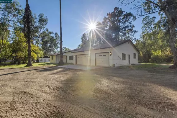 Vacaville, CA 95688,7441 Leisure Town Rd