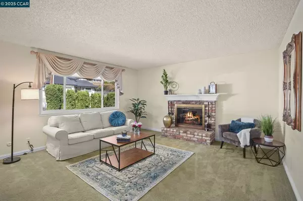 El Sobrante, CA 94803,6401 Tri Ln