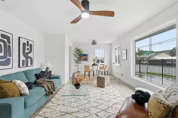 Oakland, CA 94603,9709 Coral Rd