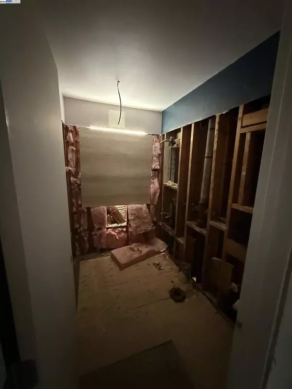 Concord, CA 94521,1567 Glazier Drive