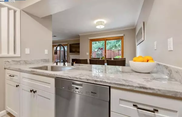 Danville, CA 94526,1133 San Ramon Valley Blvd