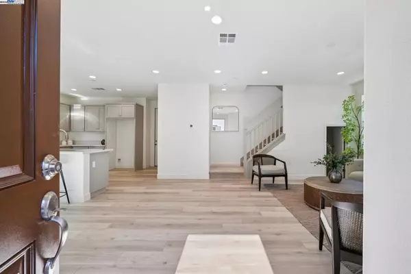 Pittsburg, CA 94565,270 Mindy Way