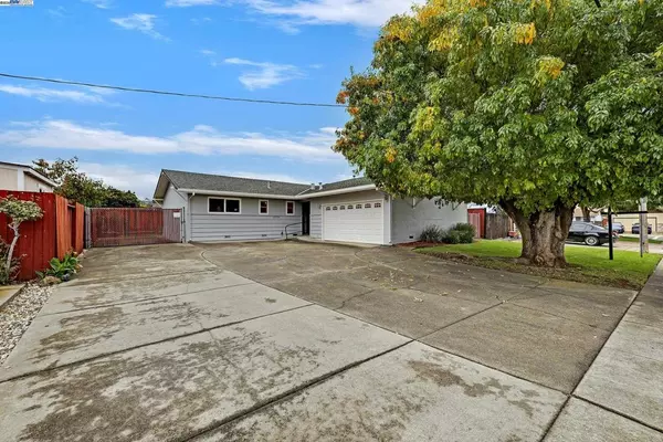 Union City, CA 94587,32778 Sumac Street