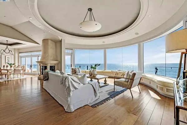 Aptos, CA 95003,797 Las Olas Dr