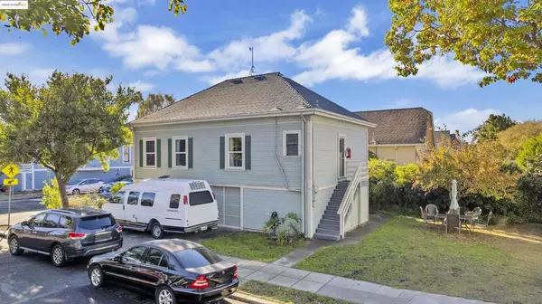 Alameda, CA 94501,897 Oak Street