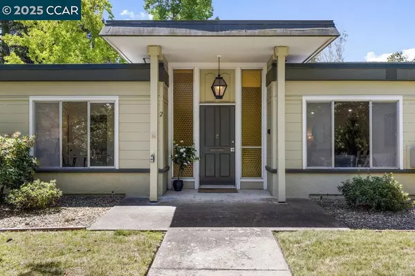 Walnut Creek, CA 94595,1833 Skycrest Dr #2