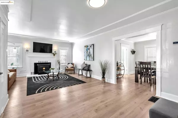 15 Monte Vista Ave, Vallejo, CA 94590