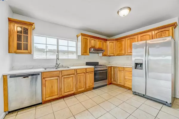 Oakland, CA 94621,1502 56Th Ave