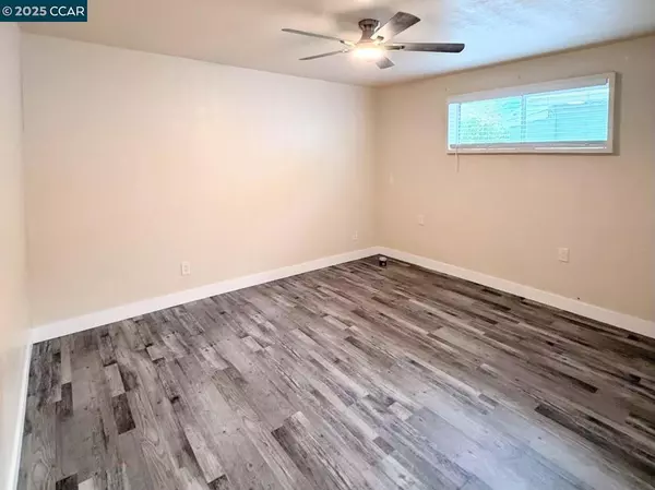 Martinez, CA 94553,1716 Estudillo St