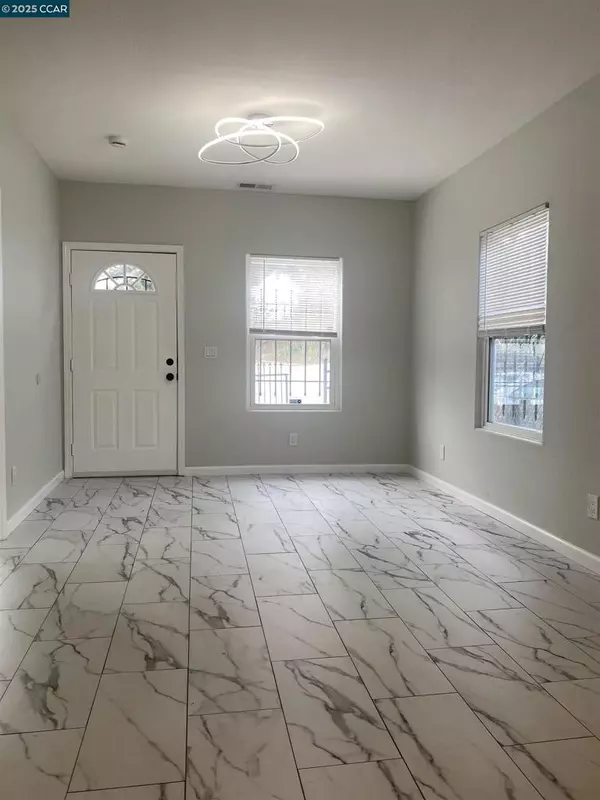 Richmond, CA 94801,716 11Th St