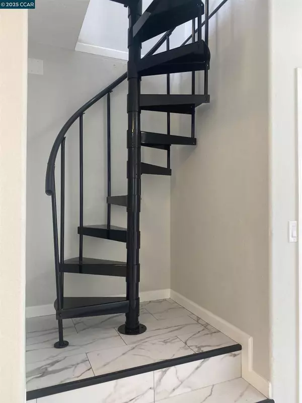 Richmond, CA 94801,716 11Th St