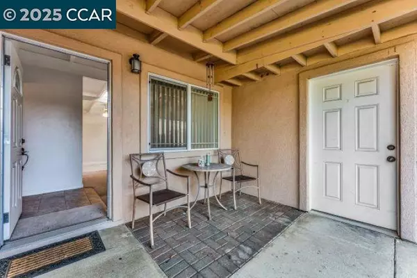 American Canyon, CA 94503,104 Los Altos Pl