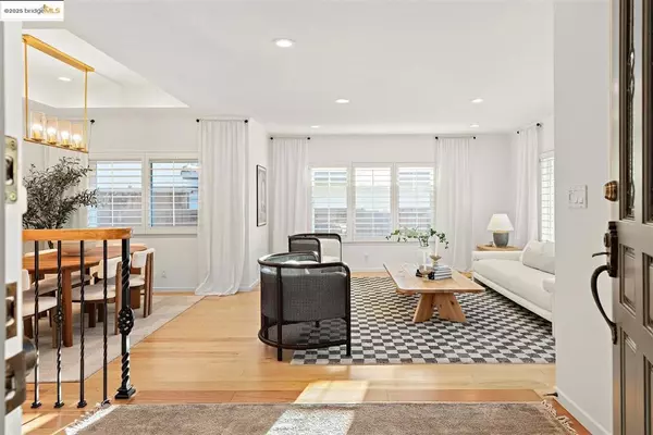 Castro Valley, CA 94546,18020 Center St