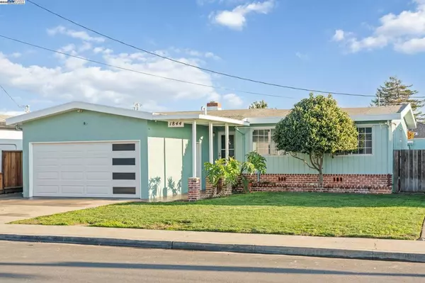 1844 Via Natal, San Lorenzo, CA 94580