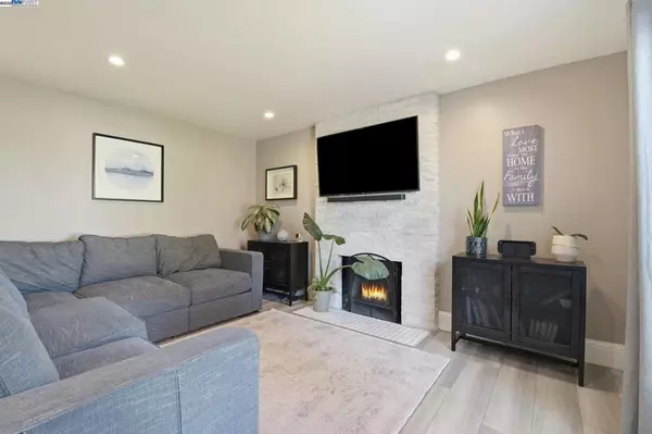 Concord, CA 94521,1341 Maryland Dr