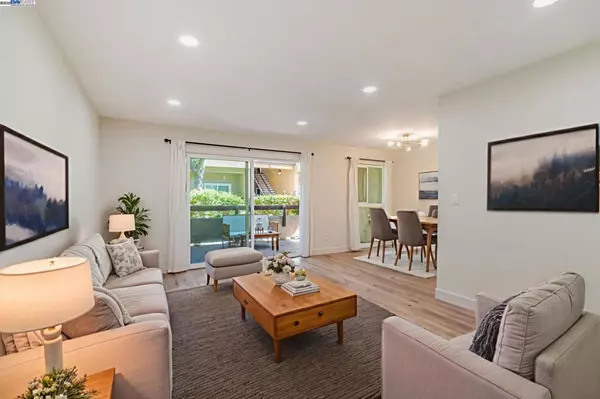 San Jose, CA 95123,291 Tradewinds Dr #7