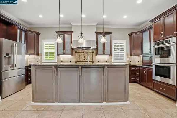 Antioch, CA 94531,3025 Sunflower Dr