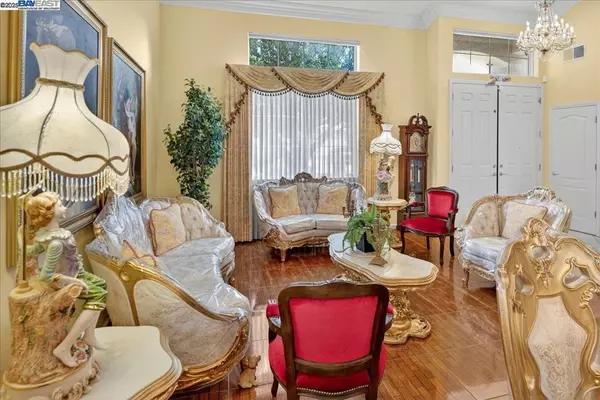 Richmond, CA 94806,3505 Park Ridge Dr