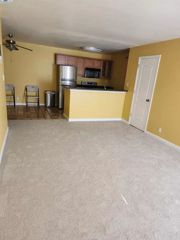 Milpitas, CA 95035,484 Dempsey Rd #186