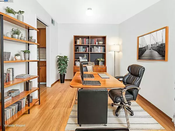 Richmond, CA 94803,4520 Valley View Rd