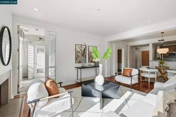 Walnut Creek, CA 94596,1655 N California Blvd. #214