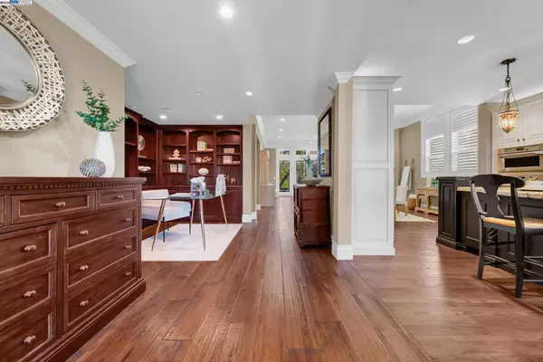 Danville, CA 94526,593 Saint George Rd