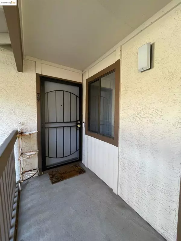 Antioch, CA 94509,2416 Shadow Ln
