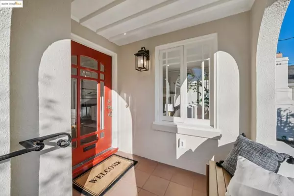 Berkeley, CA 94707,1833 Sonoma