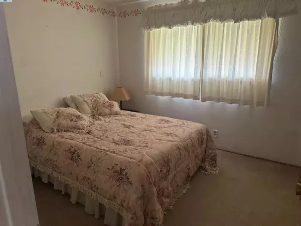 Livermore, CA 94550,552 Ruth Way