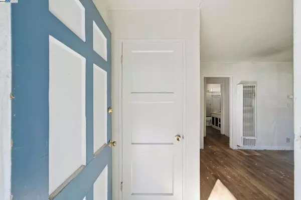 San Lorenzo, CA 94580,17472 Via Segundo