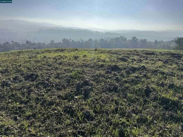 43 Cuesta way, Walnut Creek, CA 94597