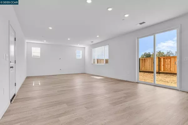 Brentwood, CA 94513,2311 Admiral Court