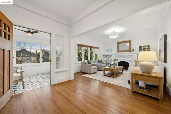 Oakland, CA 94618,5522 Taft Ave