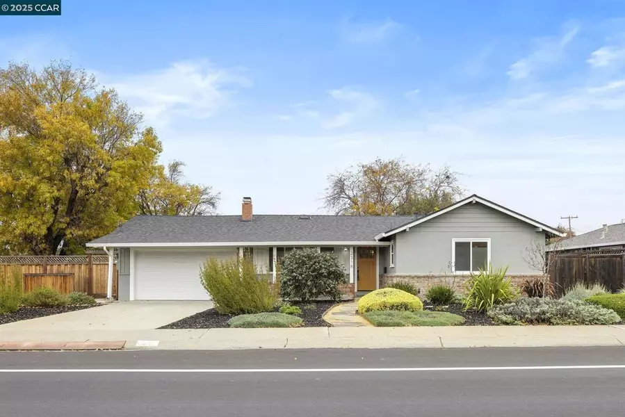 2318 N 6th St, Concord, CA 94519